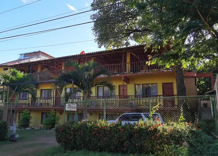 Georgi, Junquillal Hotel 3*