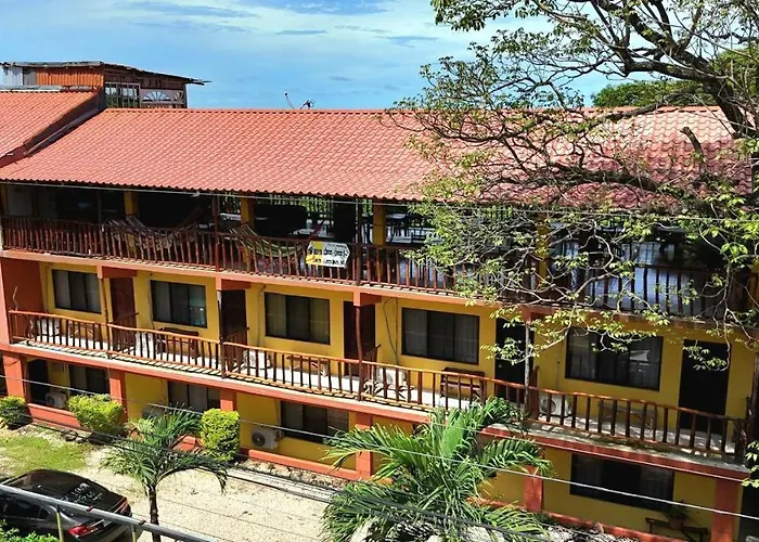 Hotel Georgi, Junquillal 3*